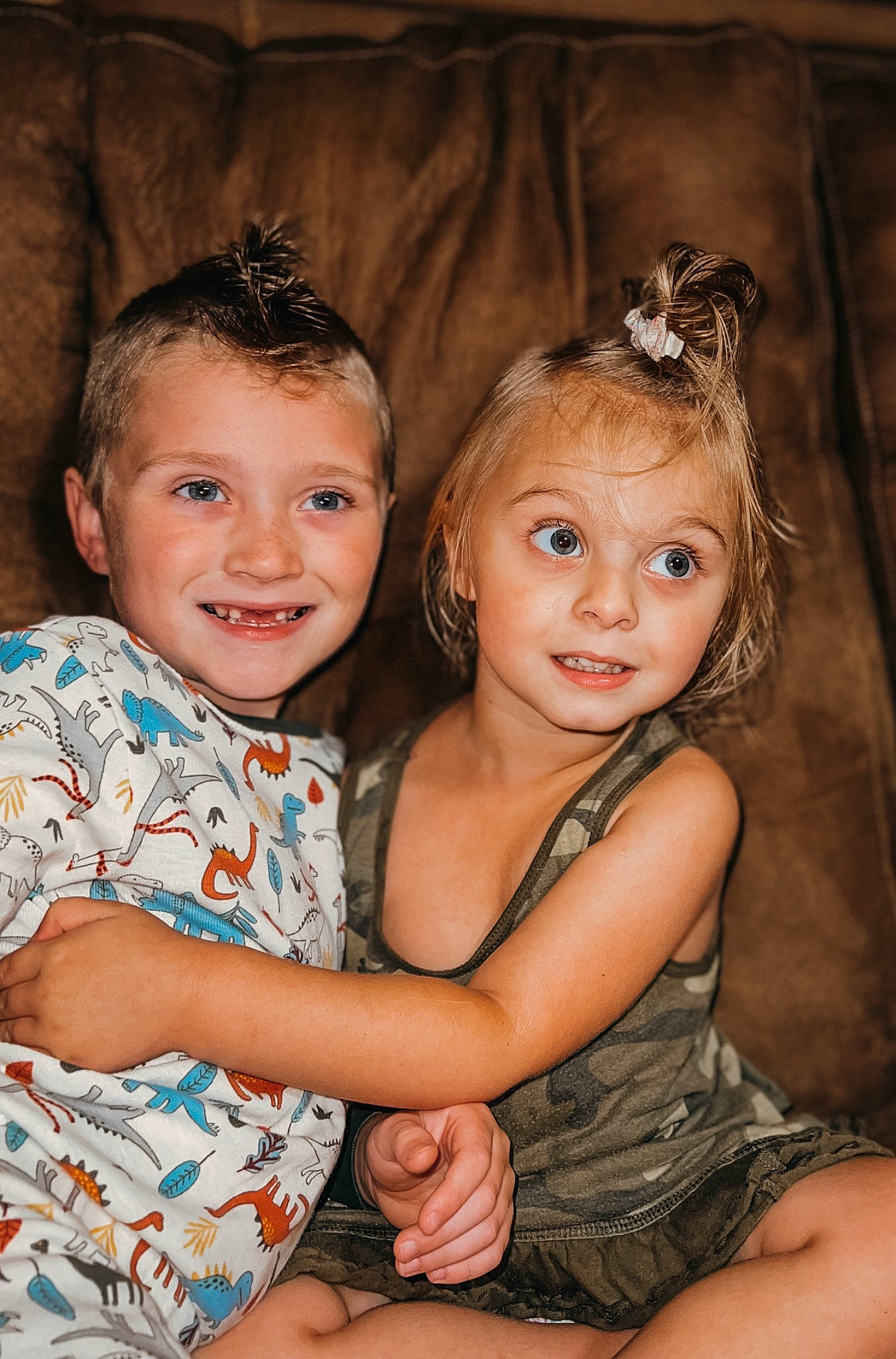 Rylee is registered to the contest to win money with this photo: black, chin, dress, eye, face, facial_expression, fashion, flash_photography, hair, hairstyle, hand, happy, head, human, human_body, iris, joy, organ, person, skin