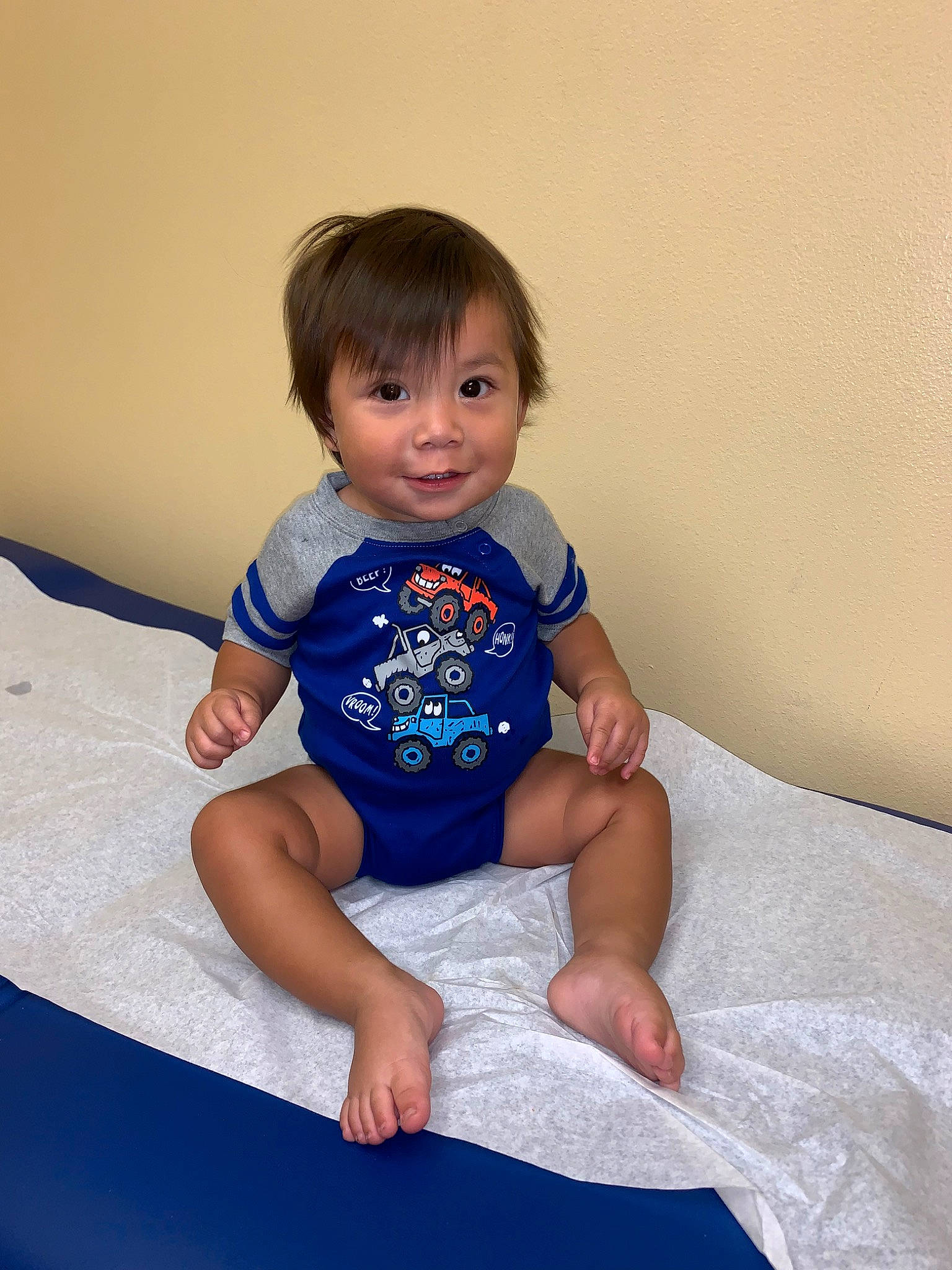 Marcelo joined the competition — help win amazing prizes! baby, baby_toddler_clothing, barefoot, child, leg, person, sitting, skin, smile, standing, toddler, vacation