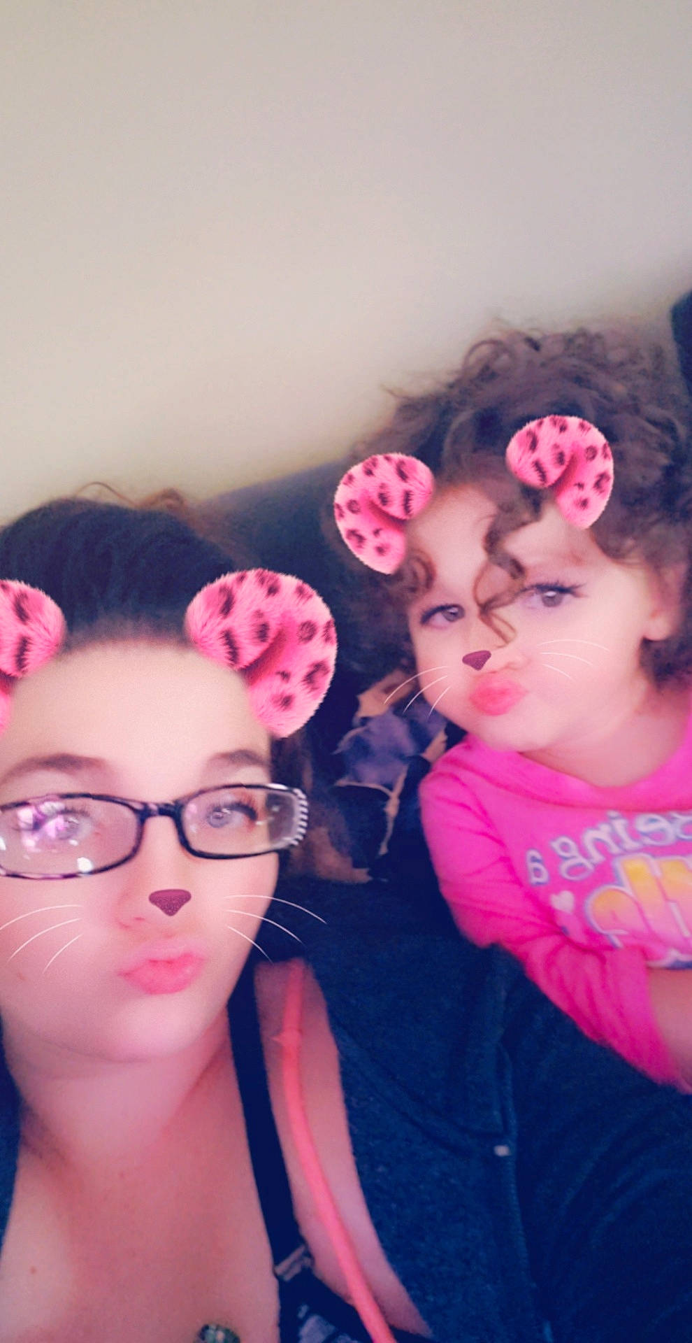 Layanna is registered to the contest to win money with this photo: cheek, child, cool, eye, eyebrow, eyewear, face, forehead, fun, glasses, hair, hair_accessory, head, lip, nose, person, photography, pink, selfie, skin