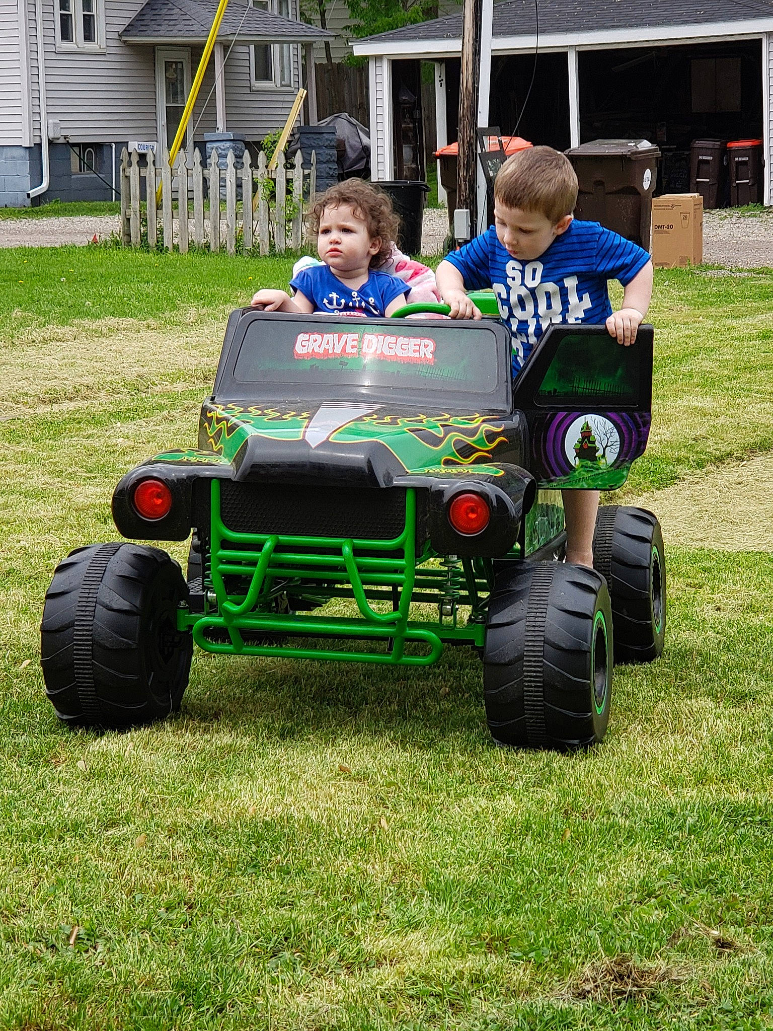 Layanna is registered to the contest to win money with this photo: all_terrain_vehicle, automotive_wheel_system, car, grass, land_vehicle, lawn, monster_truck, motor_vehicle, motorsport, off_road_vehicle, person, truggy, vehicle, wheel