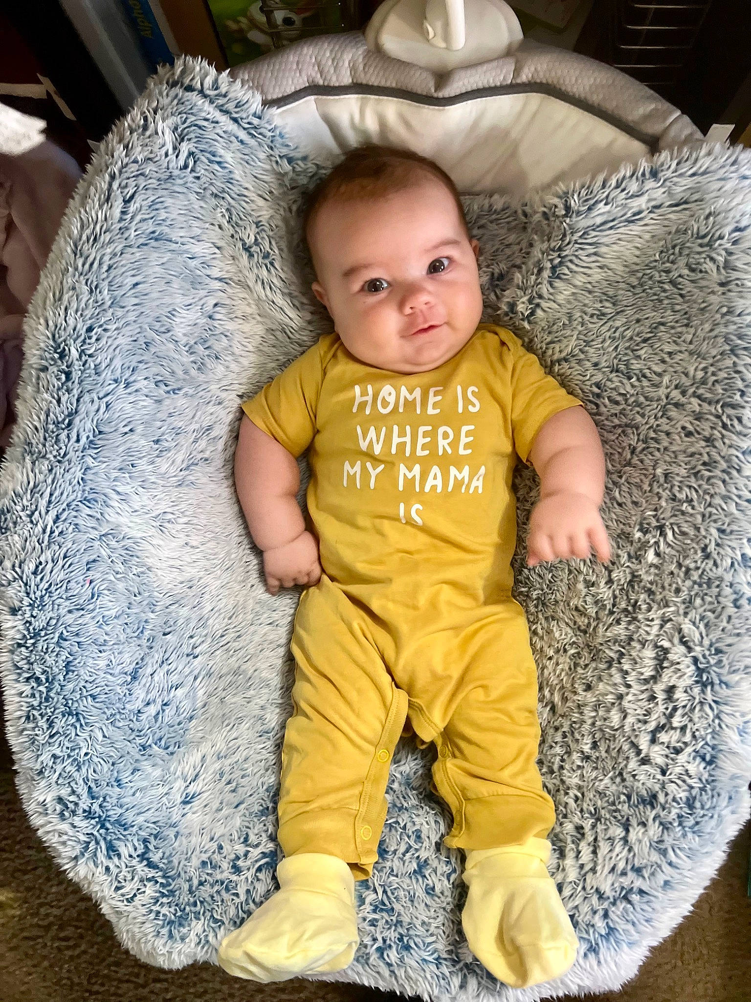 Koen is registered to the contest to win money with this photo: baby_toddler_clothing, cheek, comfort, cool, couch, eye, facial_expression, finger, flooring, fun, hairstyle, happy, head, organ, person, product, skin, sleeve, standing, t_shirt