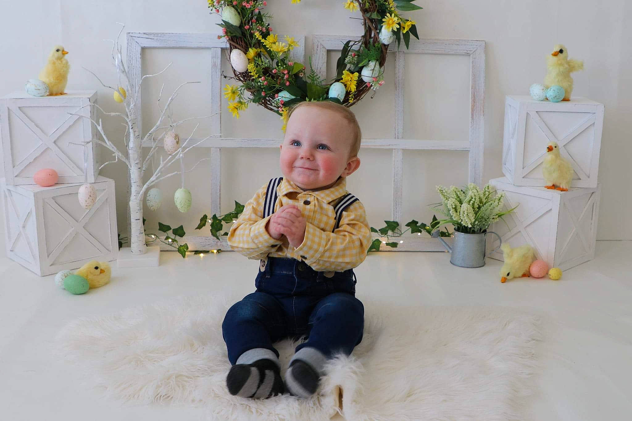 Manson joined the competition — help win amazing prizes! baby, baby_toddler_clothing, child, event, flooring, floral_design, flower_arranging, flowerpot, fun, happy, houseplant, joy, person, plant, product, room, sitting, smile, toddler, toy