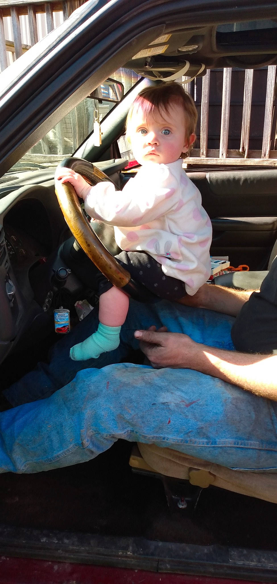 Sabrina is registered to the contest to win money with this photo: auto_part, automotive_exterior, automotive_lighting, automotive_window_part, baby, baby_carriage, baby_products, baby_toddler_clothing, car, car_seat, comfort, family_car, lap, motor_vehicle, person, personal_luxury_car, steering_wheel, toddler, vehicle, vehicle_door