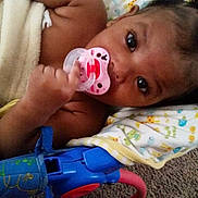 Zinya is registered to the contest to win money with this photo: