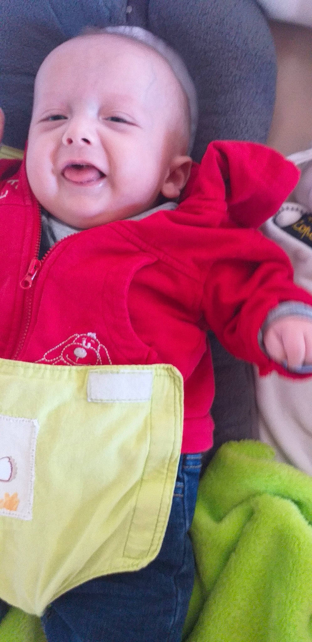 Loan participe au concours pour gagner de l'argent avec cette photo : baby, cheek, child, facial_expression, person, smile, toddler