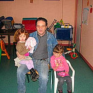 Randall participe au concours pour gagner de l'argent avec cette photo :