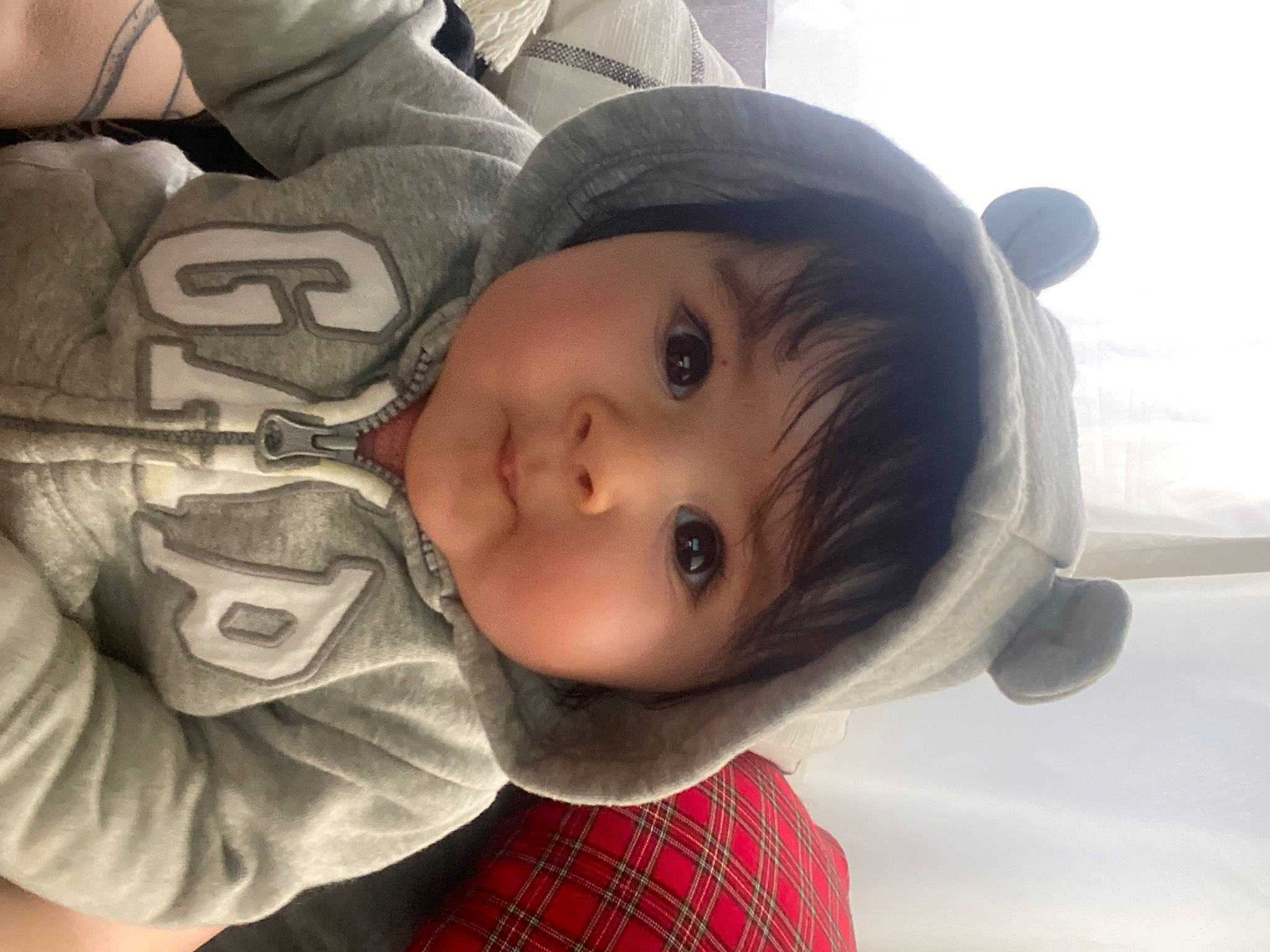 Amity is registered to the contest to win money with this photo: baby, baby_toddler_clothing, cap, cheek, child, eye, eyebrow, eyelash, face, happy, hat, head, lip, mouth, nose, person, skin, sleeve, tartan, toddler