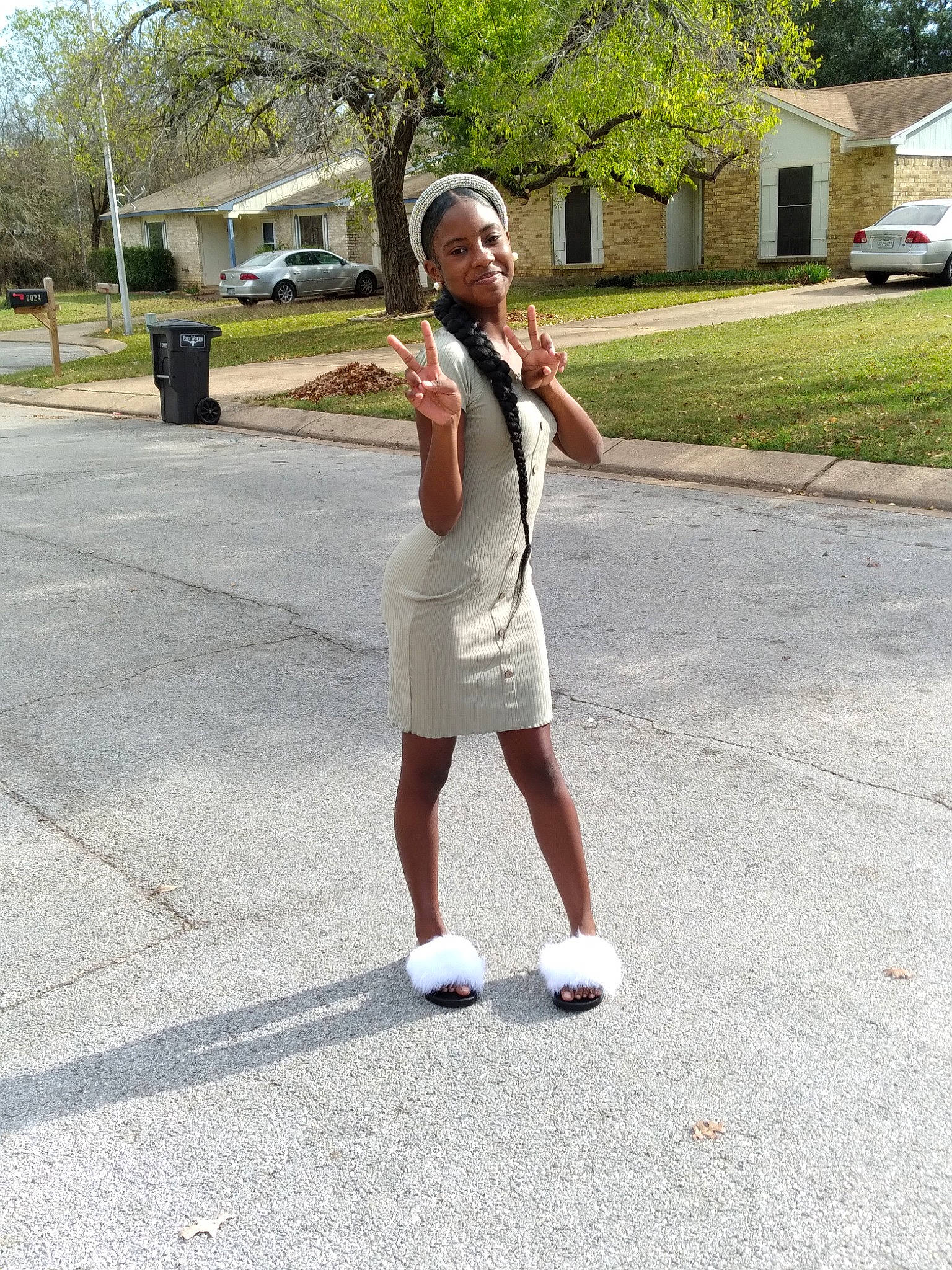 Kamiah is registered to the contest to win money with this photo: footwear, joy, person, photograph, photography, shoe, snapshot, street_fashion, vacation