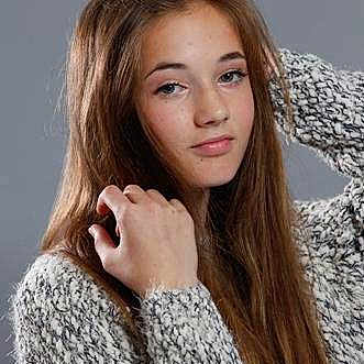 Lina participe au concours pour gagner de l'argent avec cette photo :