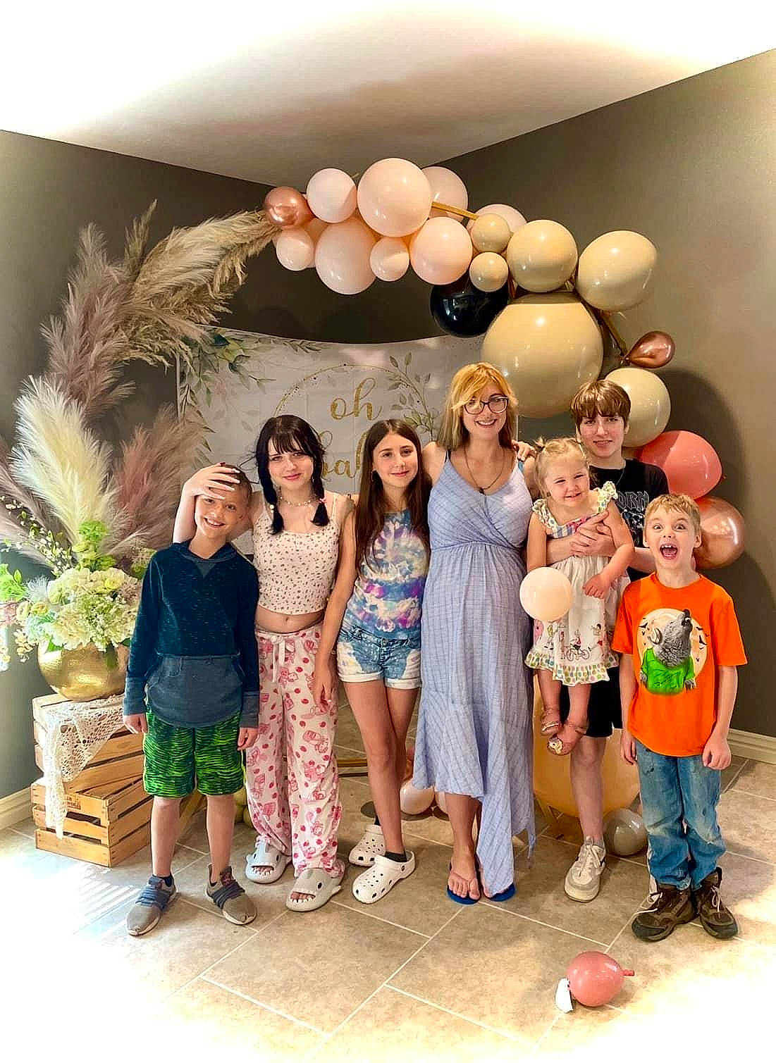 Daphne joined the competition — help win amazing prizes! balloon, beauty, dress, event, fashion, fashion_design, flowerpot, footwear, formal_wear, fun, happy, houseplant, joy, leisure, one_piece_garment, party_supply, person, plant, shoe, smile