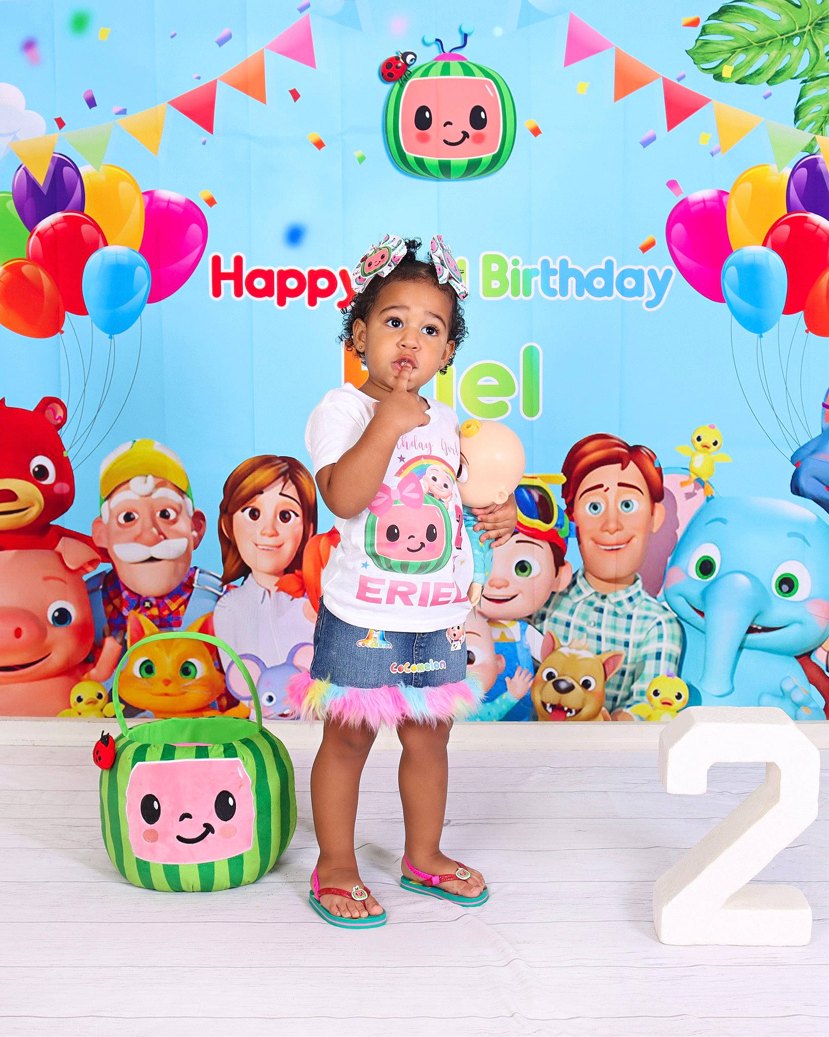 Eriel is registered to the contest to win money with this photo: art, baby_toddler_clothing, balloon, child, event, fashion_design, font, fun, happy, leisure, magenta, party, party_supply, pattern, person, pink, product, room, sharing, surprise