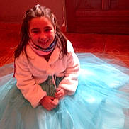 Mayli participe au concours pour gagner de l'argent avec cette photo :