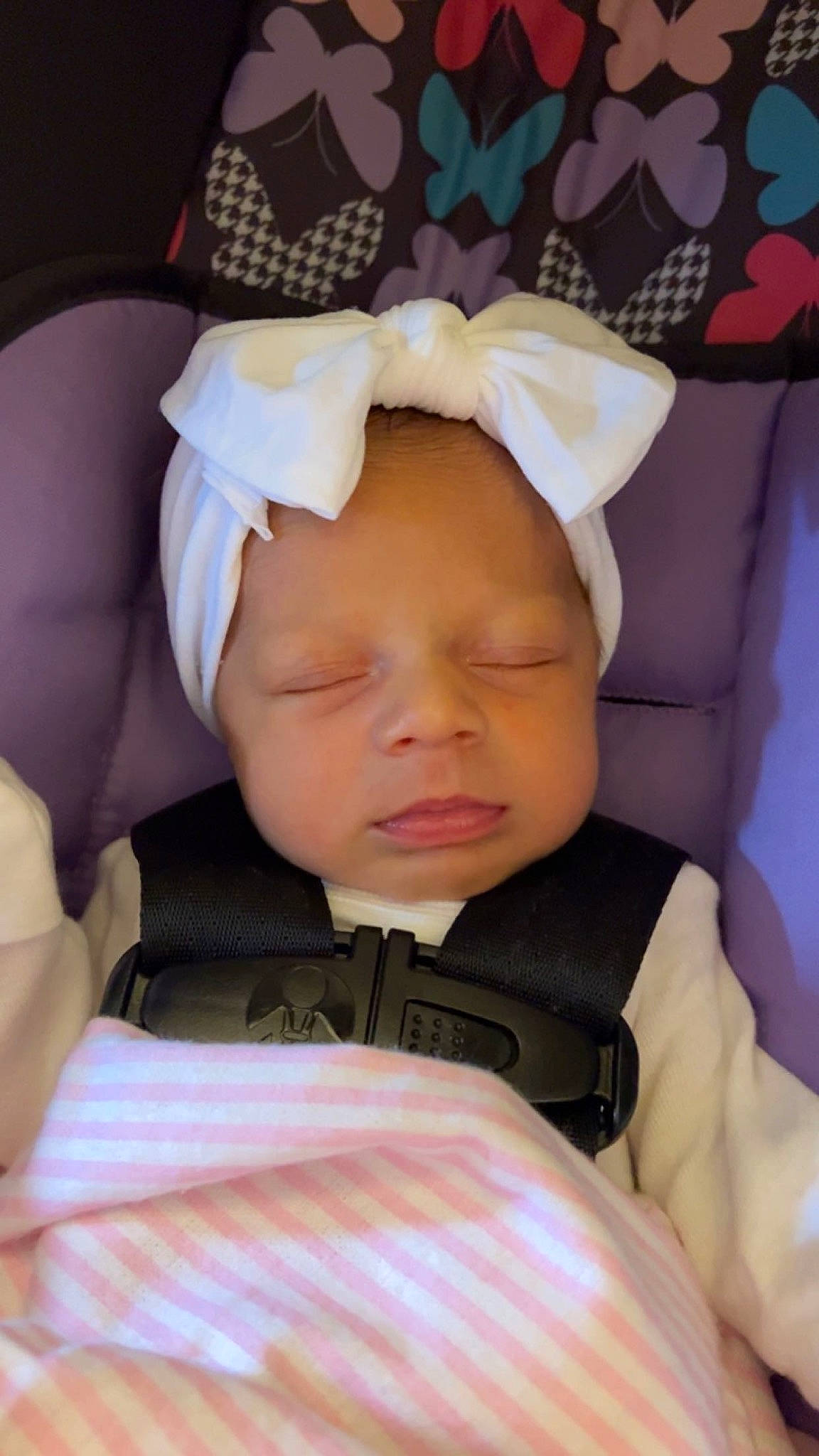 Londyn joined the competition — help win amazing prizes! baby, baby_carriage, baby_in_car_seat, baby_products, baby_safety, baby_sleeping, baby_toddler_clothing, car_seat, cheek, comfort, eye, eyebrow, eyelash, hand, head, headwear, human_body, iris, linens, person