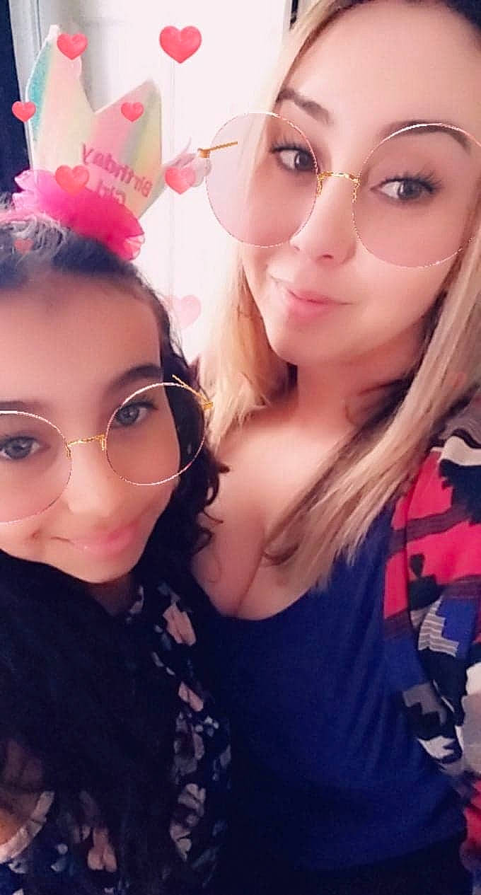 Aliana is registered to the contest to win money with this photo: beauty, blond, cheek, cool, eye, eyebrow, eyewear, face, forehead, friendship, glasses, hair, head, lip, nose, person, photography, pink, selfie, skin