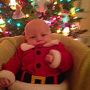 Robert is registered to the contest to win money with this photo: