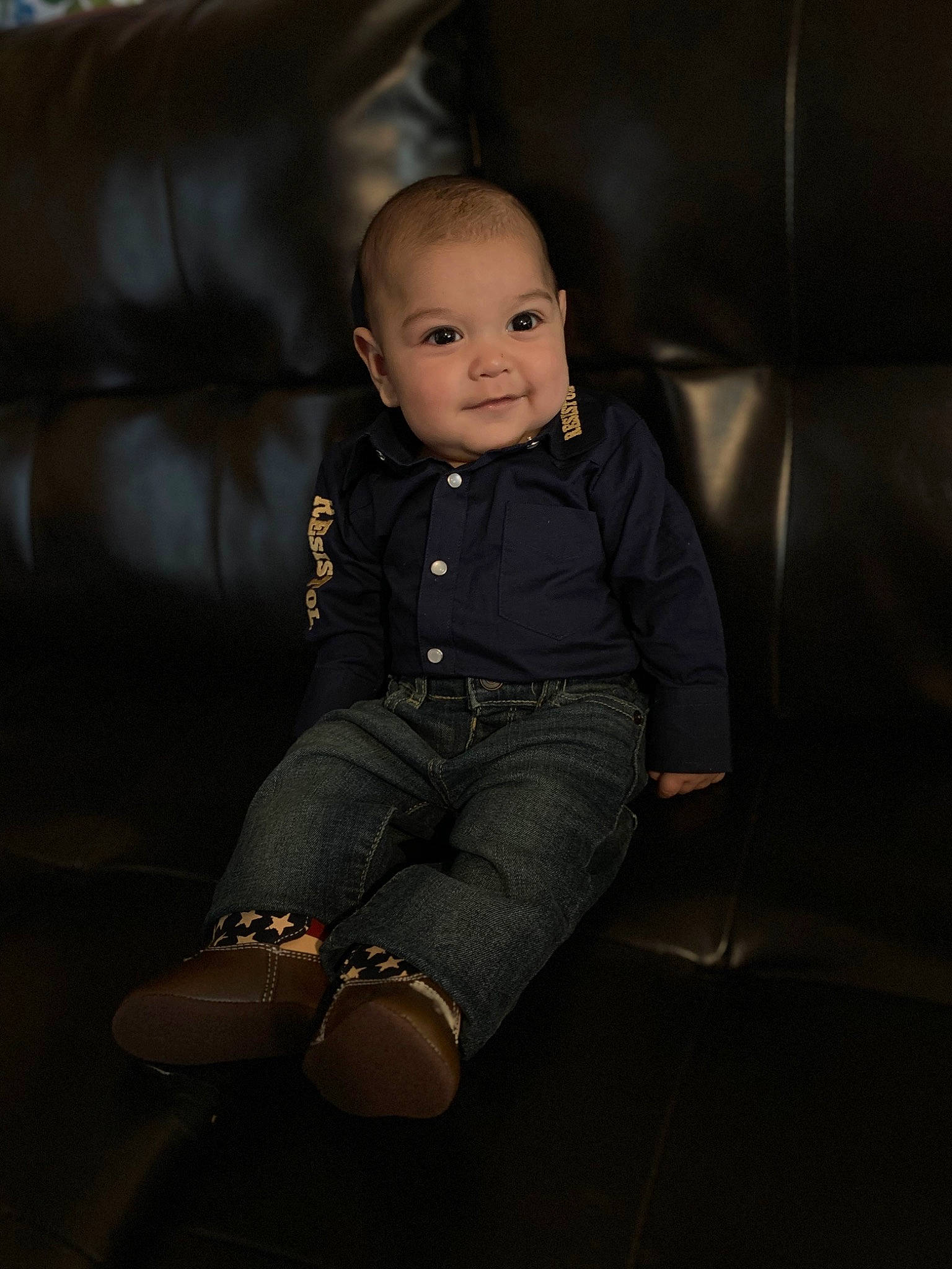 Markus is registered to the contest to win money with this photo: cheek, child, child_model, eye, face, flash_photography, fun, head, leg, person, photography, portrait_photography, sitting, skin, smile, standing, toddler