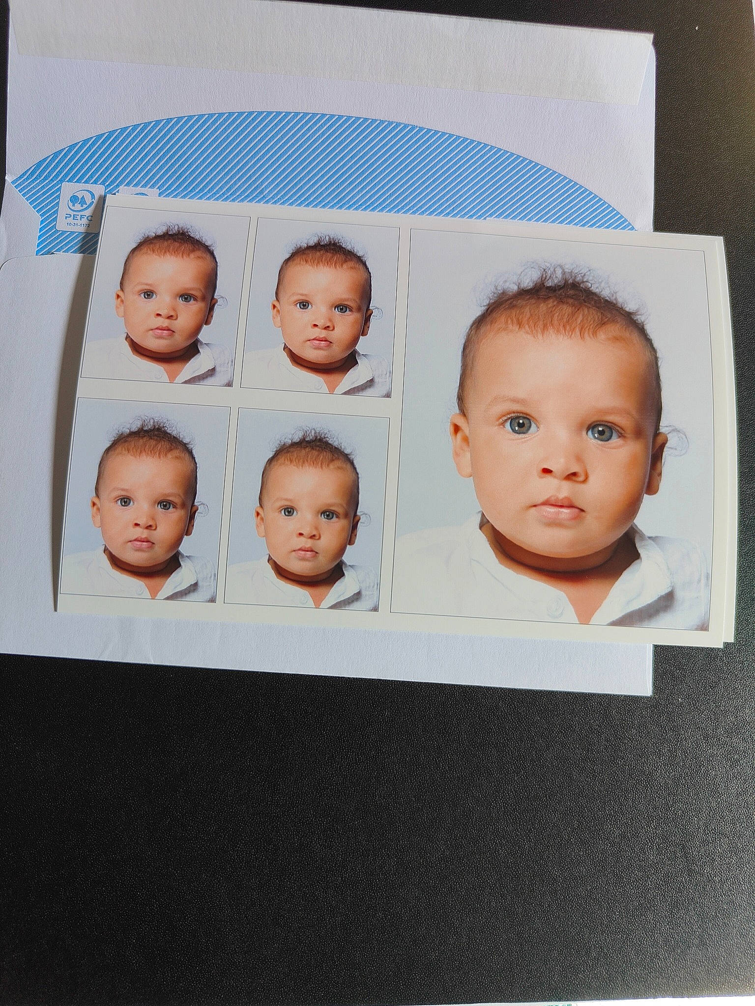 Mickael participe au concours pour gagner de l'argent avec cette photo : art, baby, baby_toddler_clothing, beauty, cheek, child, chin, eyebrow, eyelash, facial_expression, hairstyle, headgear, human, outerwear, people, person, product, rectangle, skin, sleeve