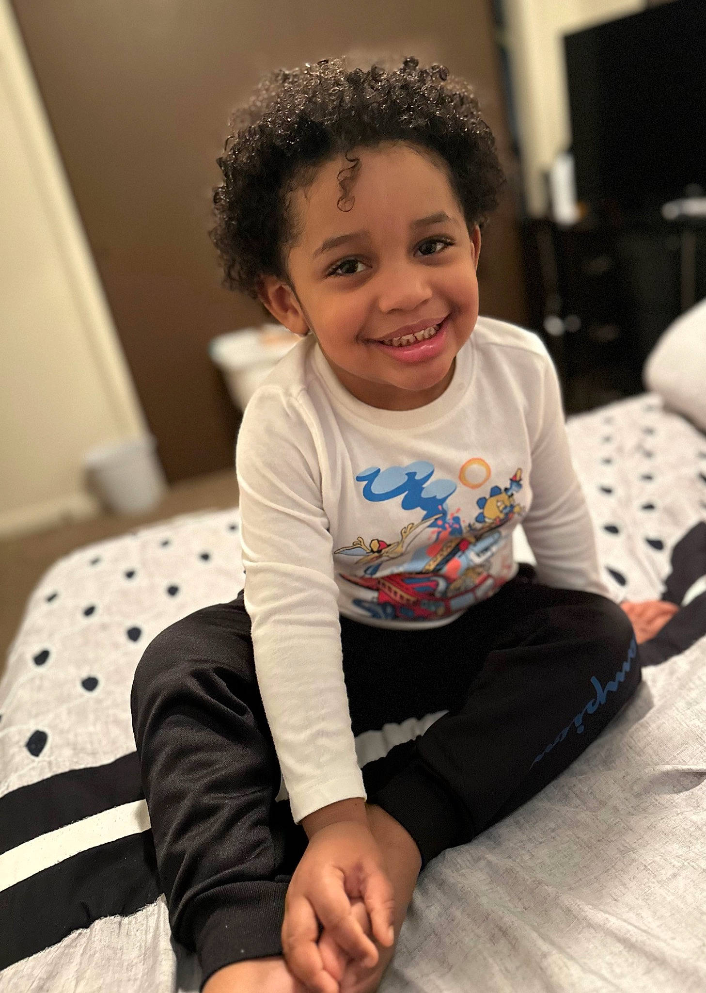 Zavier joined the competition — help win amazing prizes! arm, chin, clothing, comfort, eye, face, flash_photography, floor, flooring, hair, happy, human_body, iris, joy, knee, person, shoulder, skin, sleeve, smile