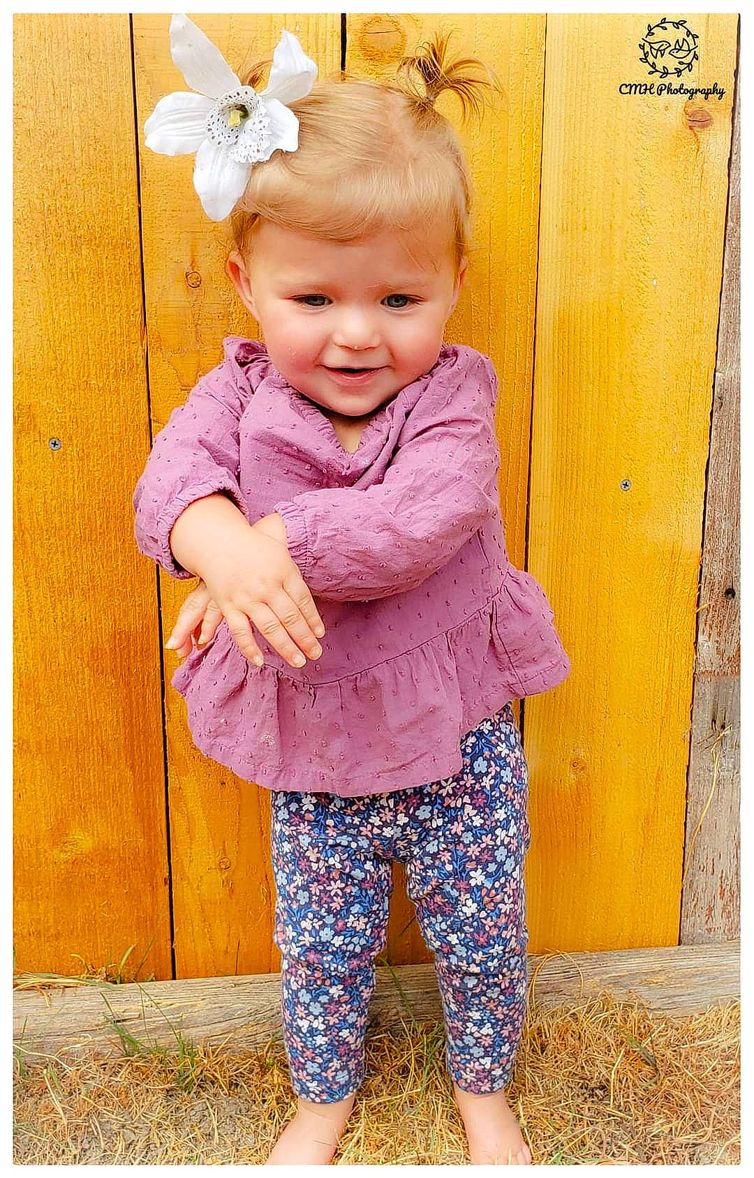 Mia is registered to the contest to win money with this photo: baby, baby_toddler_clothing, beauty, child, face, facial_expression, fashion_accessory, happy, head, headband, magenta, pattern, person, photograph, pink, sleeve, smile, textile, toddler, waist