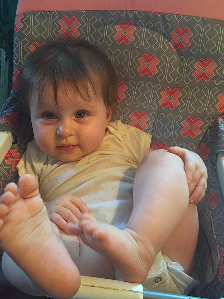 Persephone is registered to the contest to win money with this photo: arm, baby, child, finger, hand, leg, person, skin, thumb, toddler