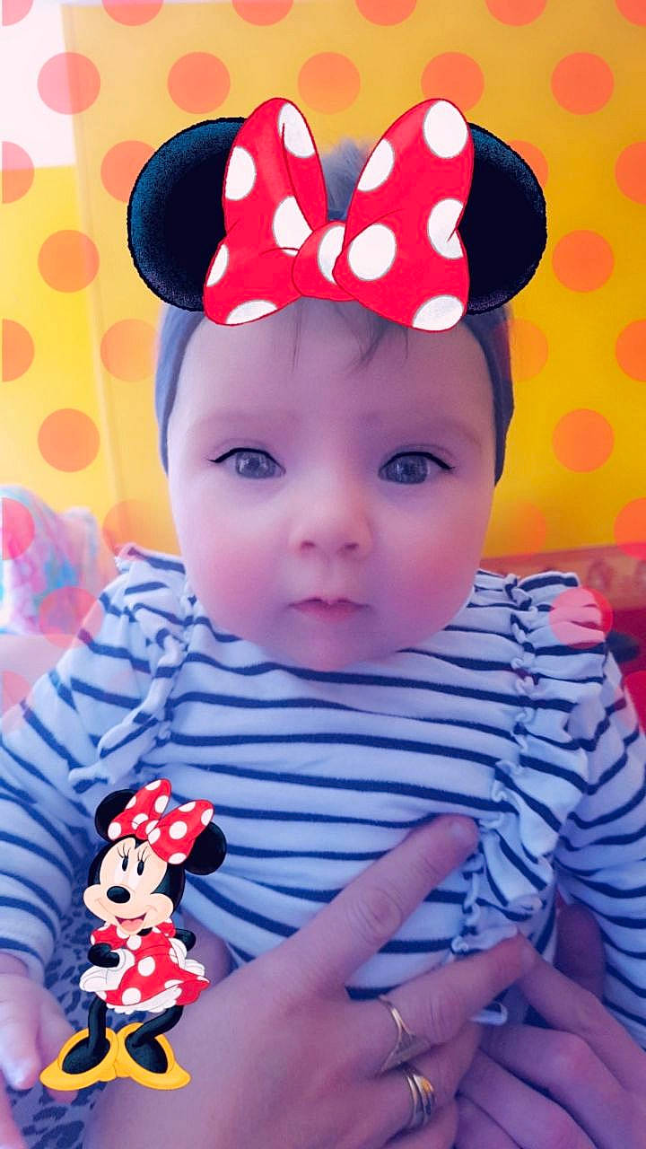 Beverly a rejoint le concours — aidez-le/la à gagner de superbes lots ! baby, baby_toddler_clothing, child, costume, costume_accessory, ear, hair_accessory, headgear, pattern, person, pink, toddler