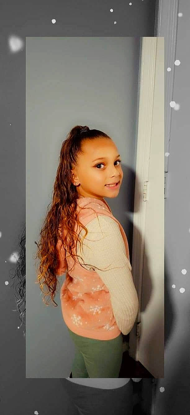 Heavenly is registered to the contest to win money with this photo: abdomen, arm, black_hair, chest, elbow, eyebrow, eyelash, fashion_design, flash_photography, happy, human_leg, joy, lip, long_hair, person, shoulder, skin, smile, stomach, thigh