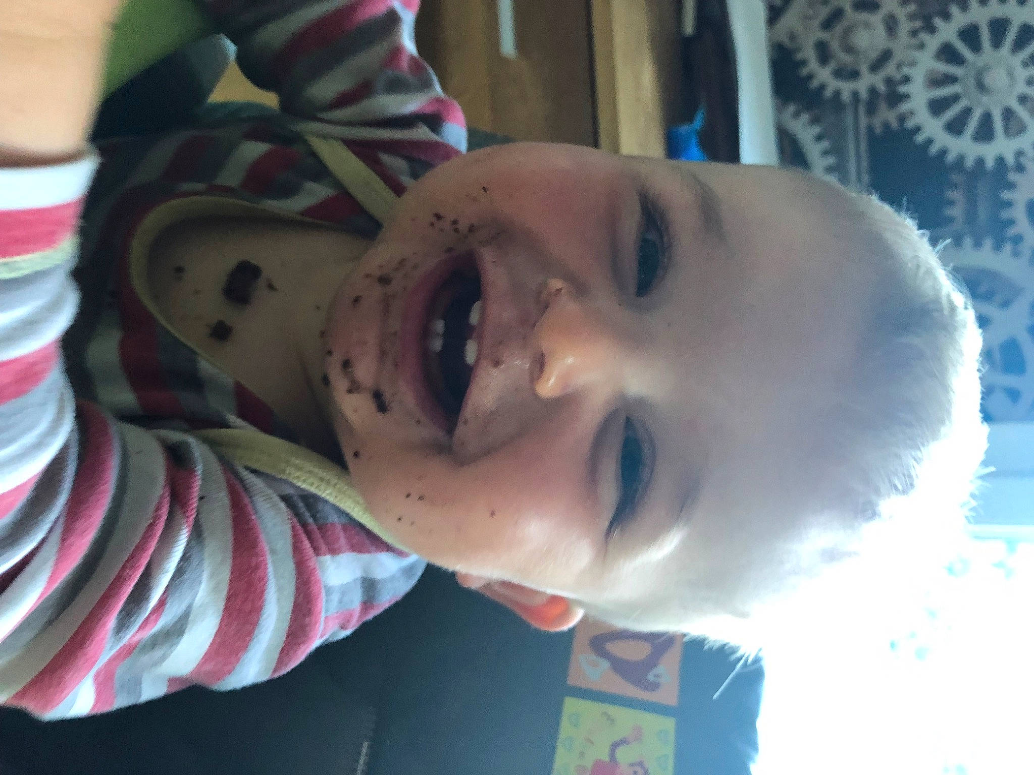 Nino a rejoint le concours — aidez-le/la à gagner de superbes lots ! baby, cheek, child, eyebrow, eyelash, eyewear, finger, fun, gesture, happy, headgear, jaw, joy, leisure, lip, mouth, neck, nose, person, skin