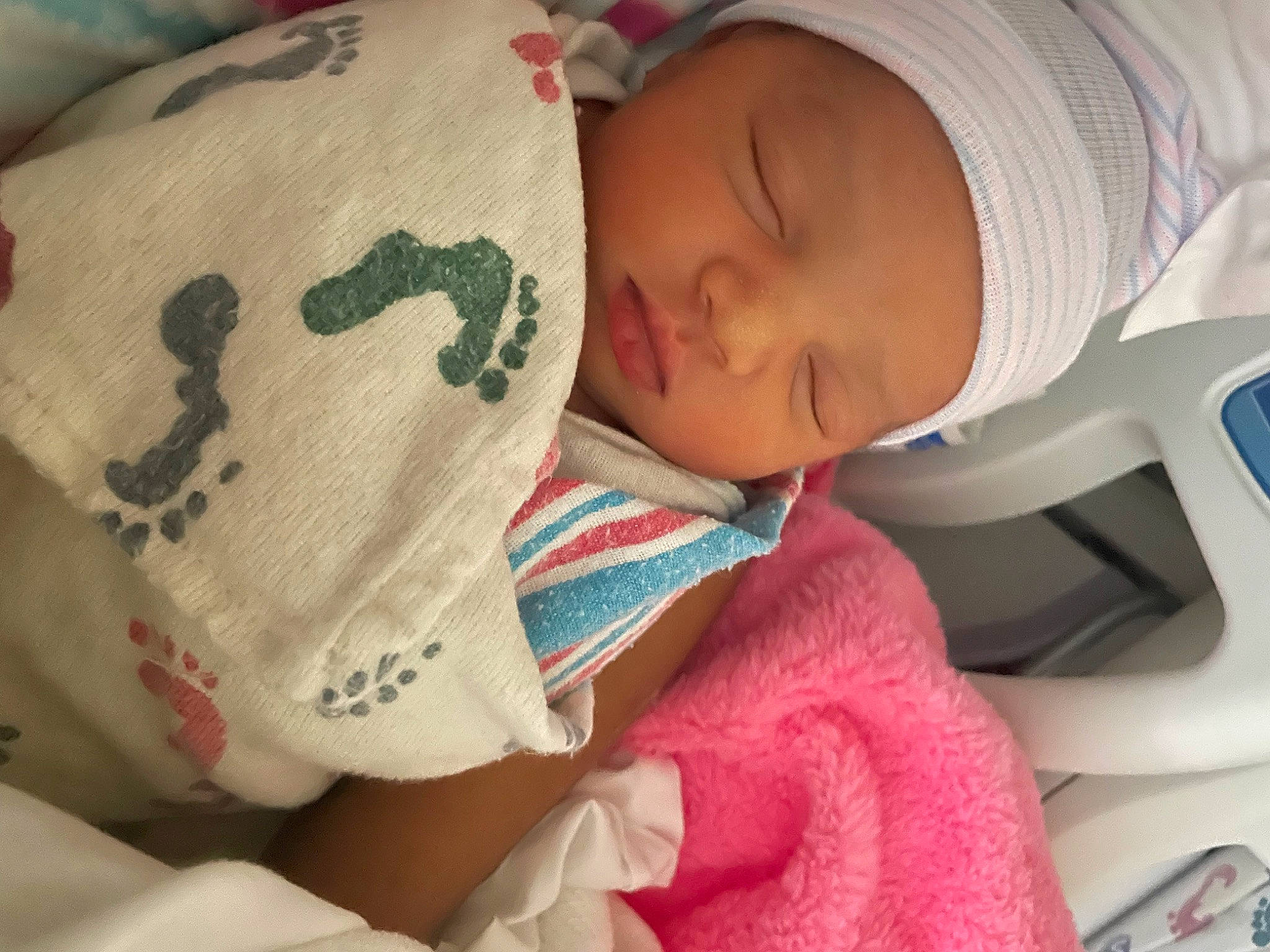 Des'Mariah is registered to the contest to win money with this photo: baby, baby_in_car_seat, baby_products, baby_sleeping, baby_toddler_clothing, cap, cheek, child, chin, comfort, finger, head, headgear, headwear, linens, mouth, nose, person, product, skin