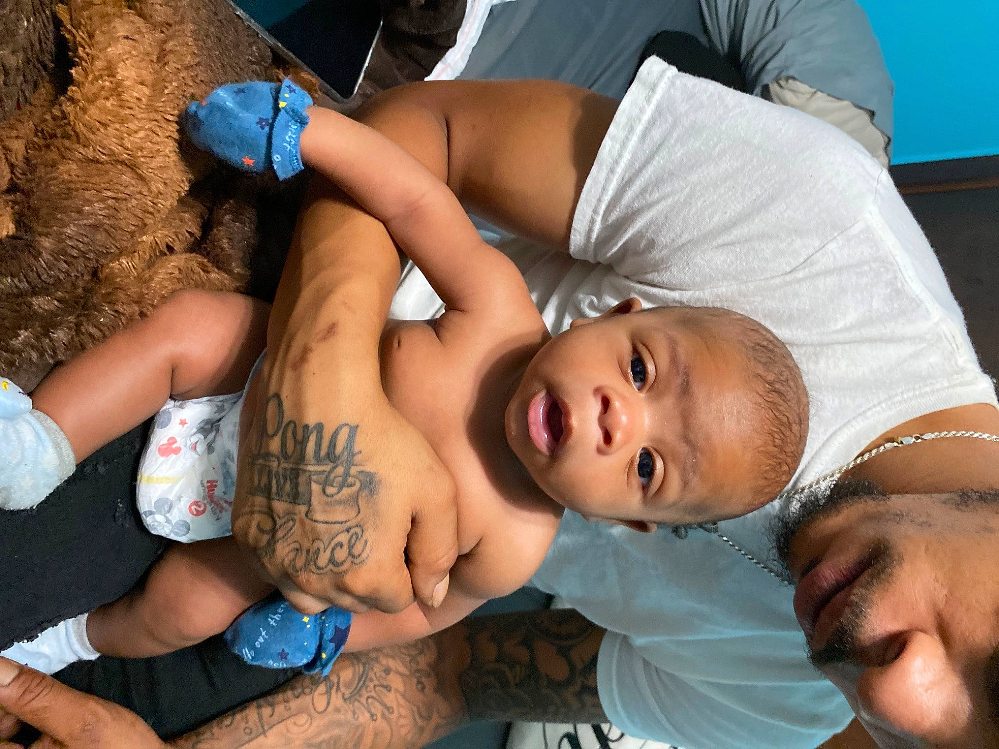 Tymen joined the competition — help win amazing prizes! abdomen, black_hair, blue, chest, cool, elbow, finger, glasses, hairstyle, happy, headgear, human_body, knee, leg, person, shorts, shoulder, sunglasses, thigh, tree