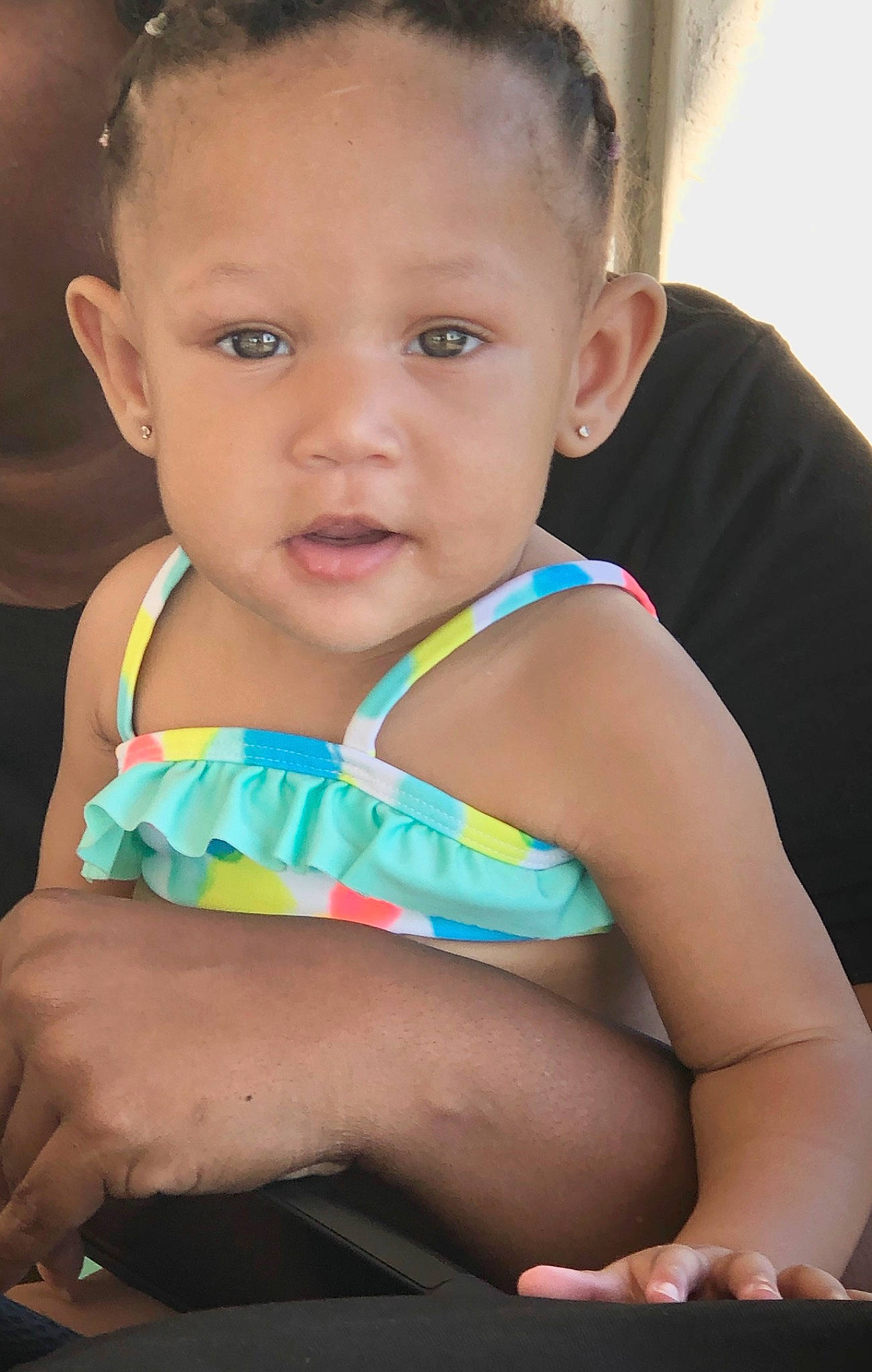 Bralyn is registered to the contest to win money with this photo: arm, baby, baby_toddler_clothing, cheek, child, child_model, eye, face, head, neck, person, sitting, skin, smile, toddler, tummy_time