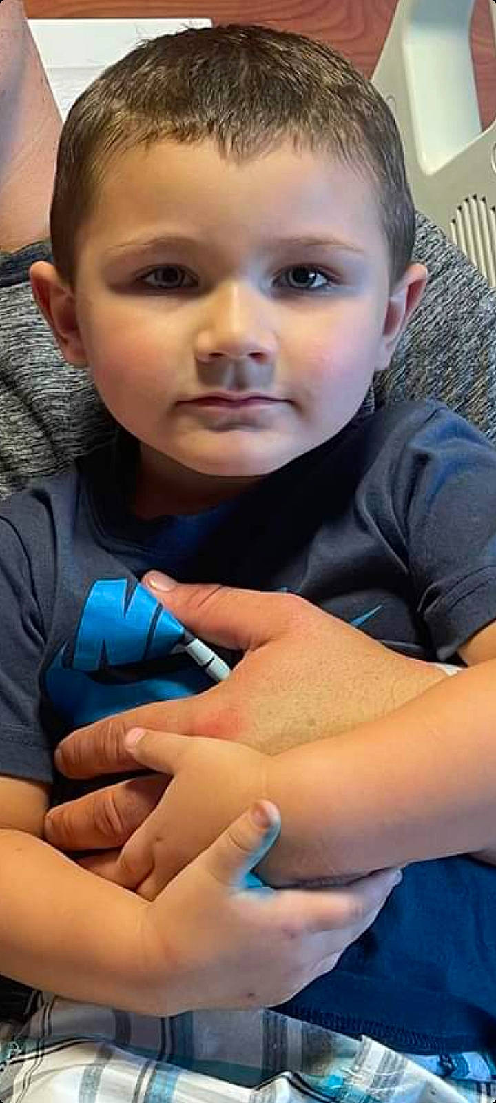 Jasun joined the competition — help win amazing prizes! arm, blue, cheek, chin, eye, eyebrow, eyelash, face, forehead, hand, head, human, joint, lip, mouth, muscle, nose, organ, person, shoulder