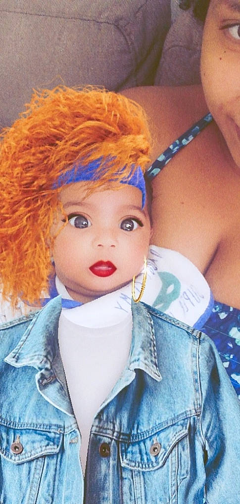 Amel a rejoint le concours — aidez-le/la à gagner de superbes lots ! blond, brown_hair, cheek, child, chin, doll, eye, eyebrow, eyelash, face, forehead, hair, hair_coloring, hairstyle, head, headwear, lip, nose, person, red_hair