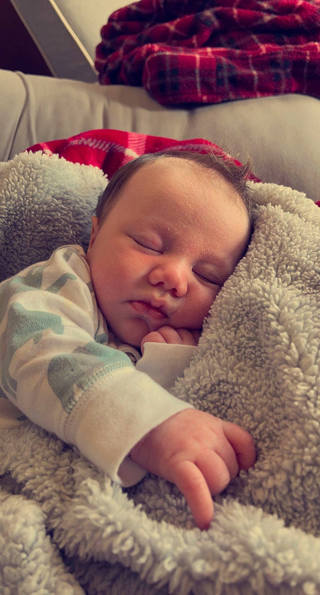 Jayden is registered to the contest to win money with this photo: baby, baby_sleeping, beauty, bedding, bedtime, cheek, child, comfort, facial_expression, fur, gesture, happy, human, linens, nose, organ, person, skin, textile, toddler