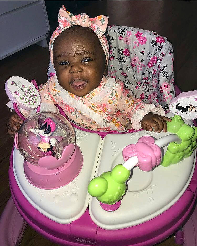 Layah is registered to the contest to win money with this photo: baby, baby_products, baby_toddler_clothing, birthday, cheek, child, event, happy, linens, mammal, organ, person, pink, product, purple, smile, sugar_paste, sweetness, tableware, toddler