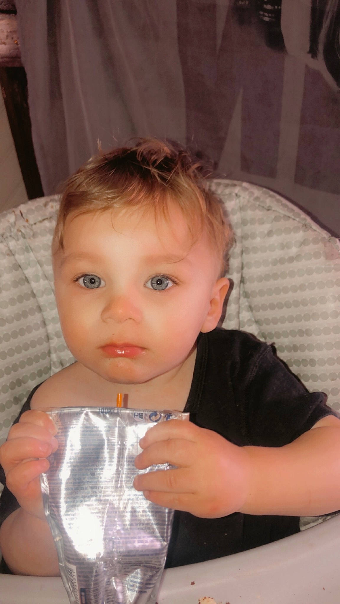 Nahim participe au concours pour gagner de l'argent avec cette photo : baby, cheek, child, ear, eye, face, forehead, head, iris, lip, mouth, nose, person, product, toddler