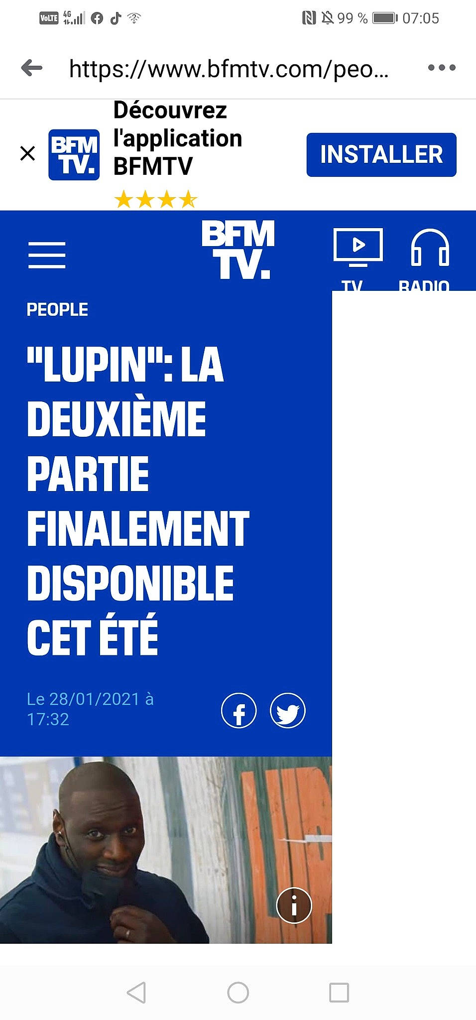Louna a rejoint le concours — aidez-le/la à gagner de superbes lots ! advertising, azure, blue, cap, electric_blue, font, gesture, goggles, happy, hat, job, joy, line, news, person, product, screenshot, selfie, signage, sunglasses