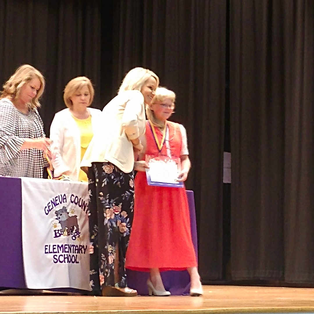 Alyssa is registered to the contest to win money with this photo: competition, drama, event, heater, performance, performing_arts, person, talent_show