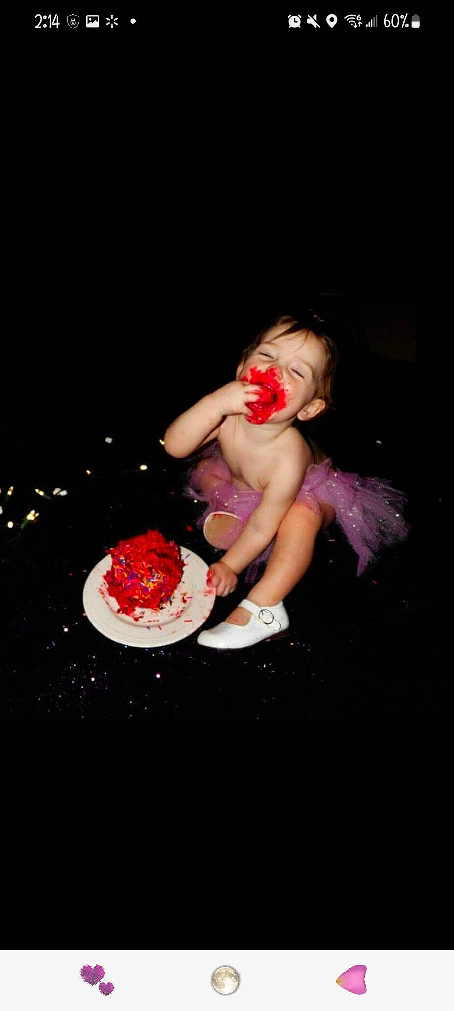 Lillyian is registered to the contest to win money with this photo: bathing, birthday, cake, cake_decorating, cuisine, darkness, dessert, dress, event, flash_photography, food, fun, icing, lip, person, petal, pink, plate, sugar_cake, sweetness