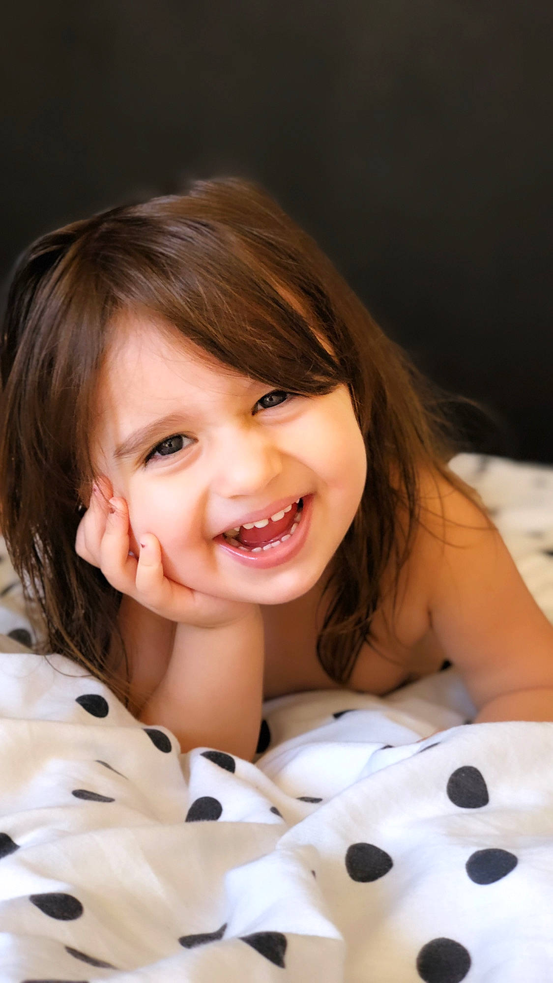 Alina a rejoint le concours — aidez-le/la à gagner de superbes lots ! baby, beauty, brown_hair, cheek, child, child_model, eye, face, facial_expression, hair, happy, joy, laugh, mouth, person, photography, portrait_photography, skin, smile, toddler