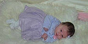 Victoria participe au concours pour gagner de l'argent avec cette photo :