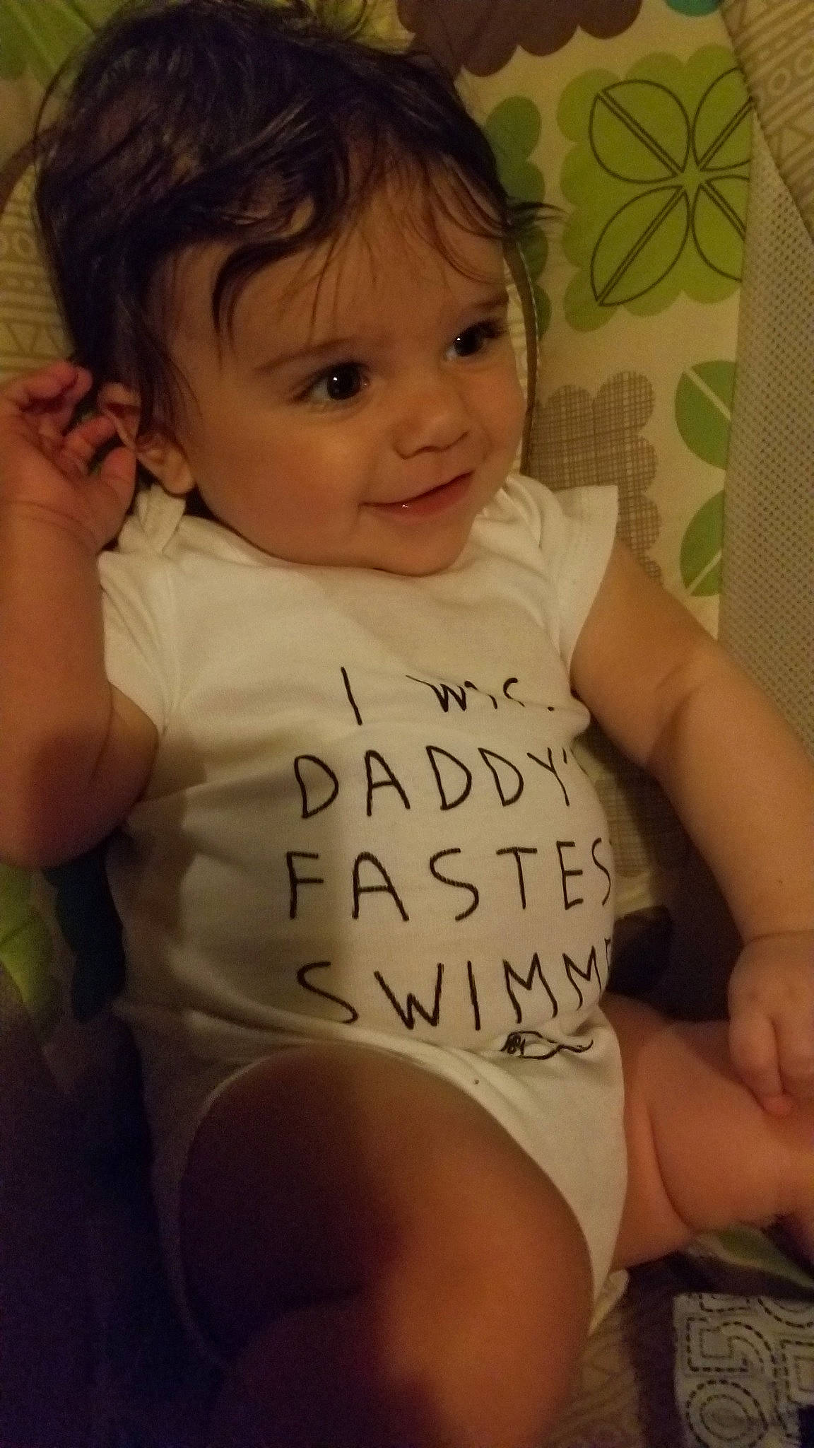 Larry is registered to the contest to win money with this photo: abdomen, arm, baby, baby_toddler_clothing, cheek, child, cool, daughter, ear, finger, forehead, hand, happy, joy, leg, nose, person, skin, smile, t_shirt