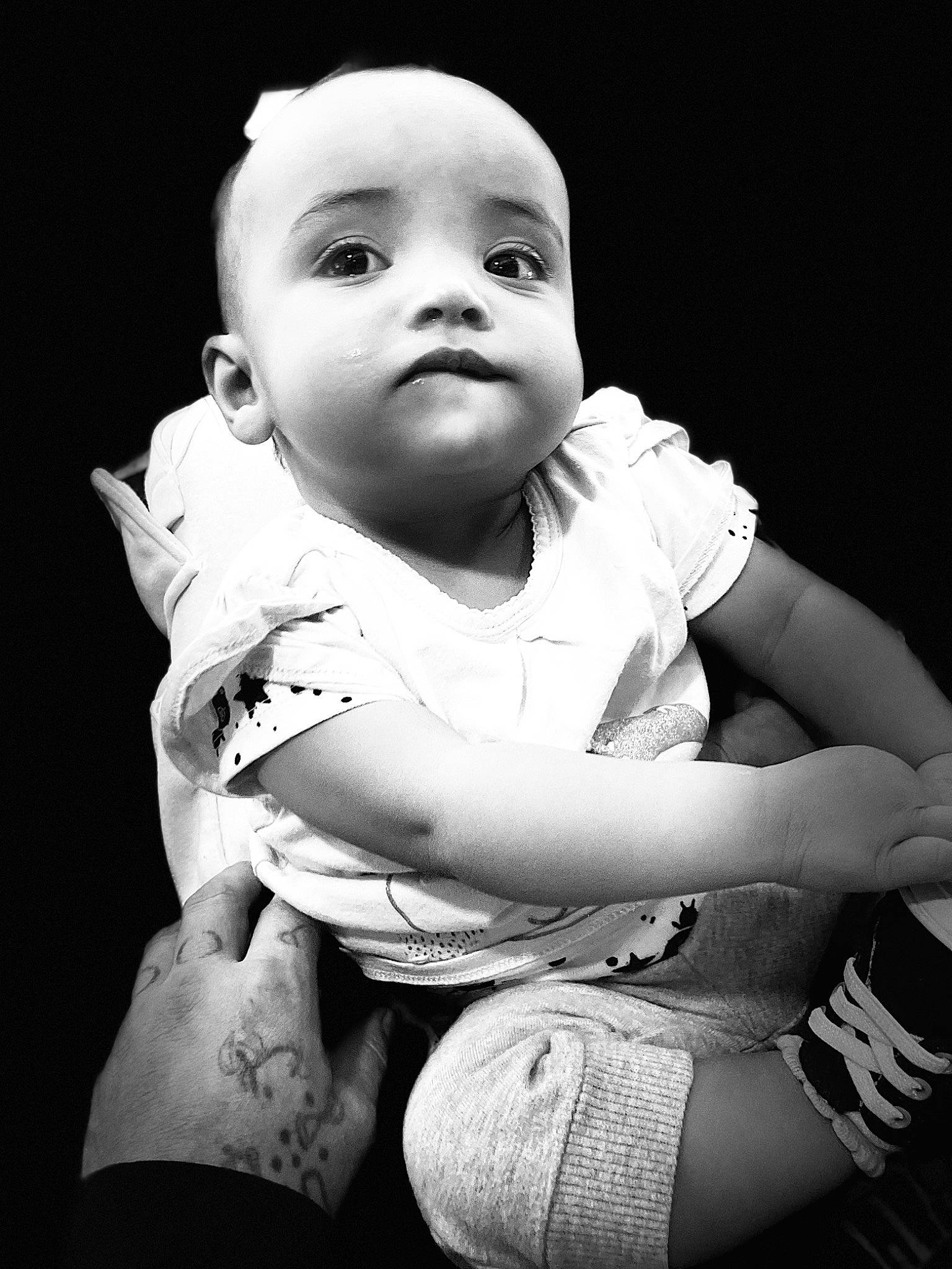 Mariah Jaylo Mcdaniel is registered to the contest to win money with this photo: baby, baby_toddler_clothing, black_and_white, cheek, child, comfort, elbow, flash_photography, fun, gesture, happy, human_body, iris, lip, monochrome, monochrome_photography, person, sleeve, stomach, style