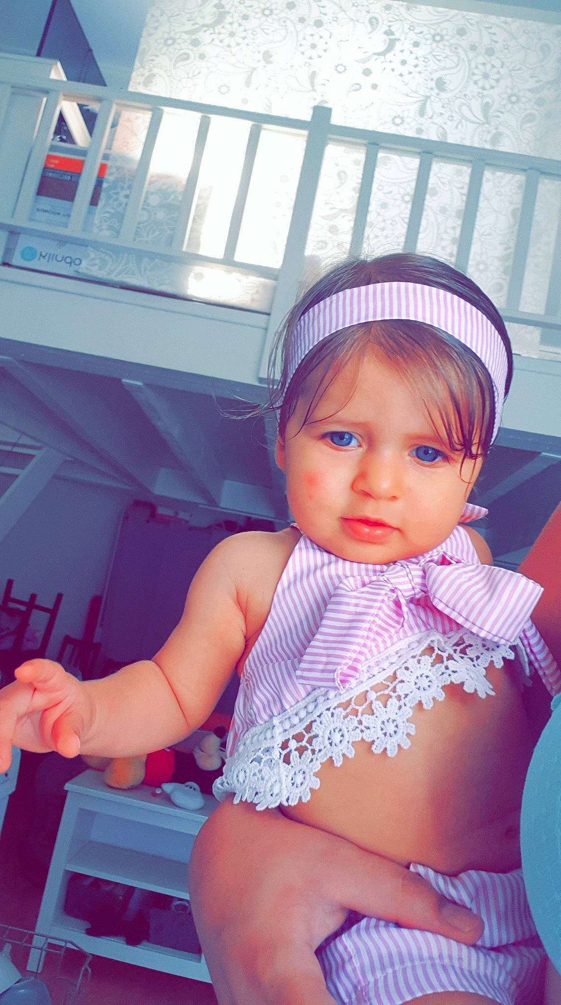 Rose participe au concours pour gagner de l'argent avec cette photo : abdomen, baby, baby_toddler_clothing, briefs, costume_accessory, embellishment, hair_accessory, headband, headgear, headwear, lace, outdoor_furniture, person, pink, stomach, trunk, undergarment