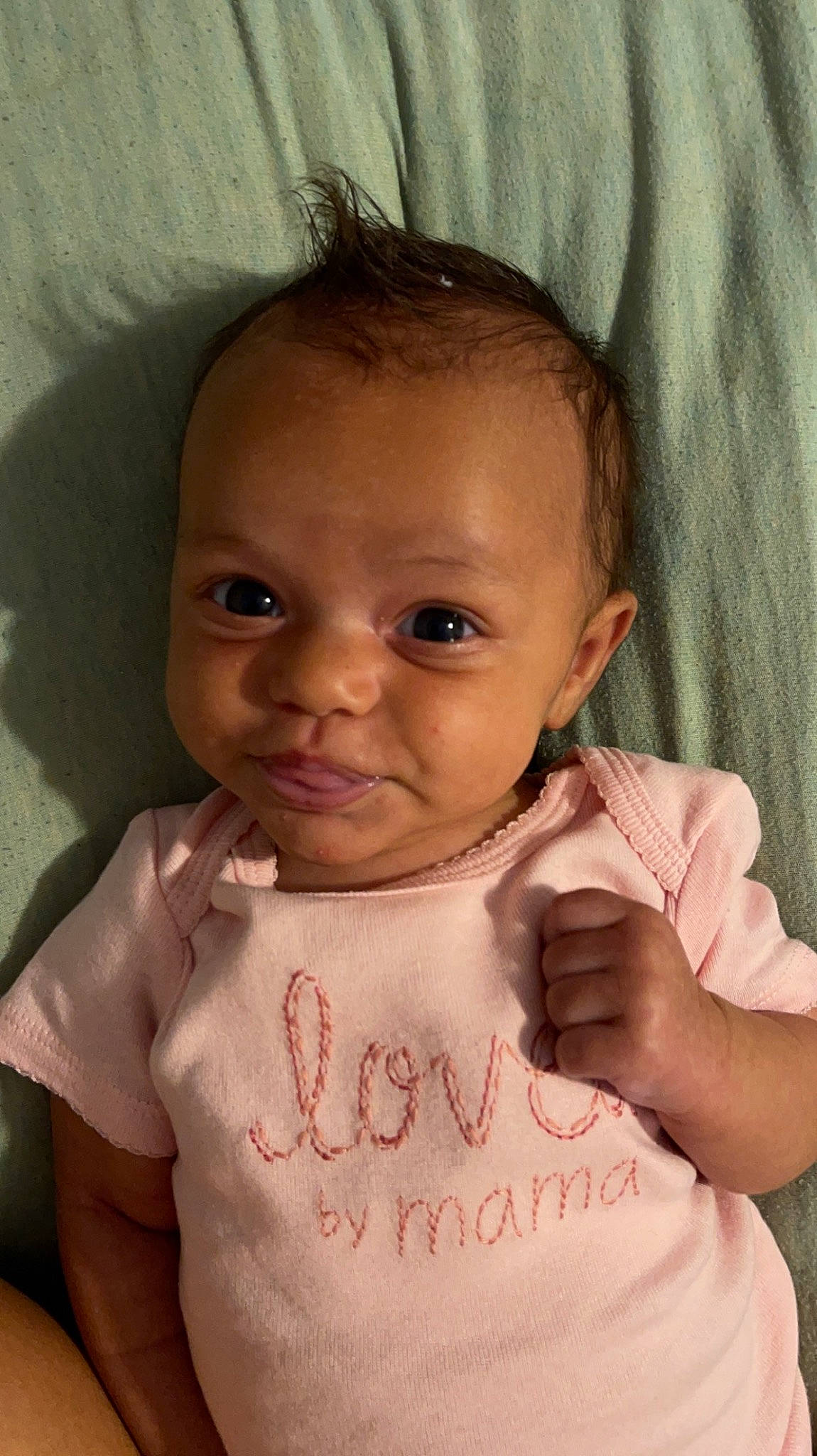 Evelyn is registered to the contest to win money with this photo: cheek, chin, ear, eye, eyebrow, eyelash, face, forehead, hand, head, iris, lip, mouth, muscle, neck, nose, person, shoulder, skin, sleeve