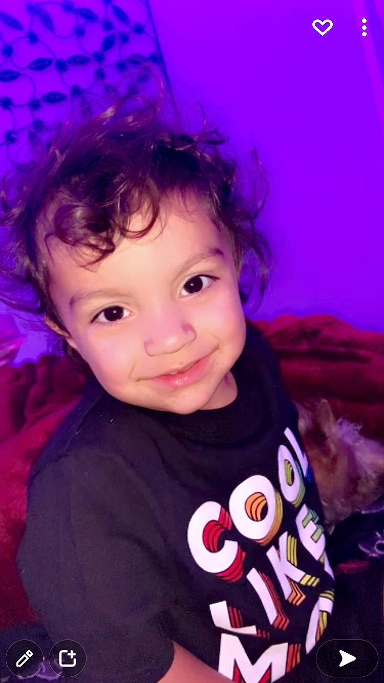 Eric Carmello is registered to the contest to win money with this photo: cheek, chin, cool, eyebrow, eyelash, flash_photography, forehead, hairstyle, happy, iris, joy, lip, mouth, nose, person, pink, purple, skin, sleeve, smile