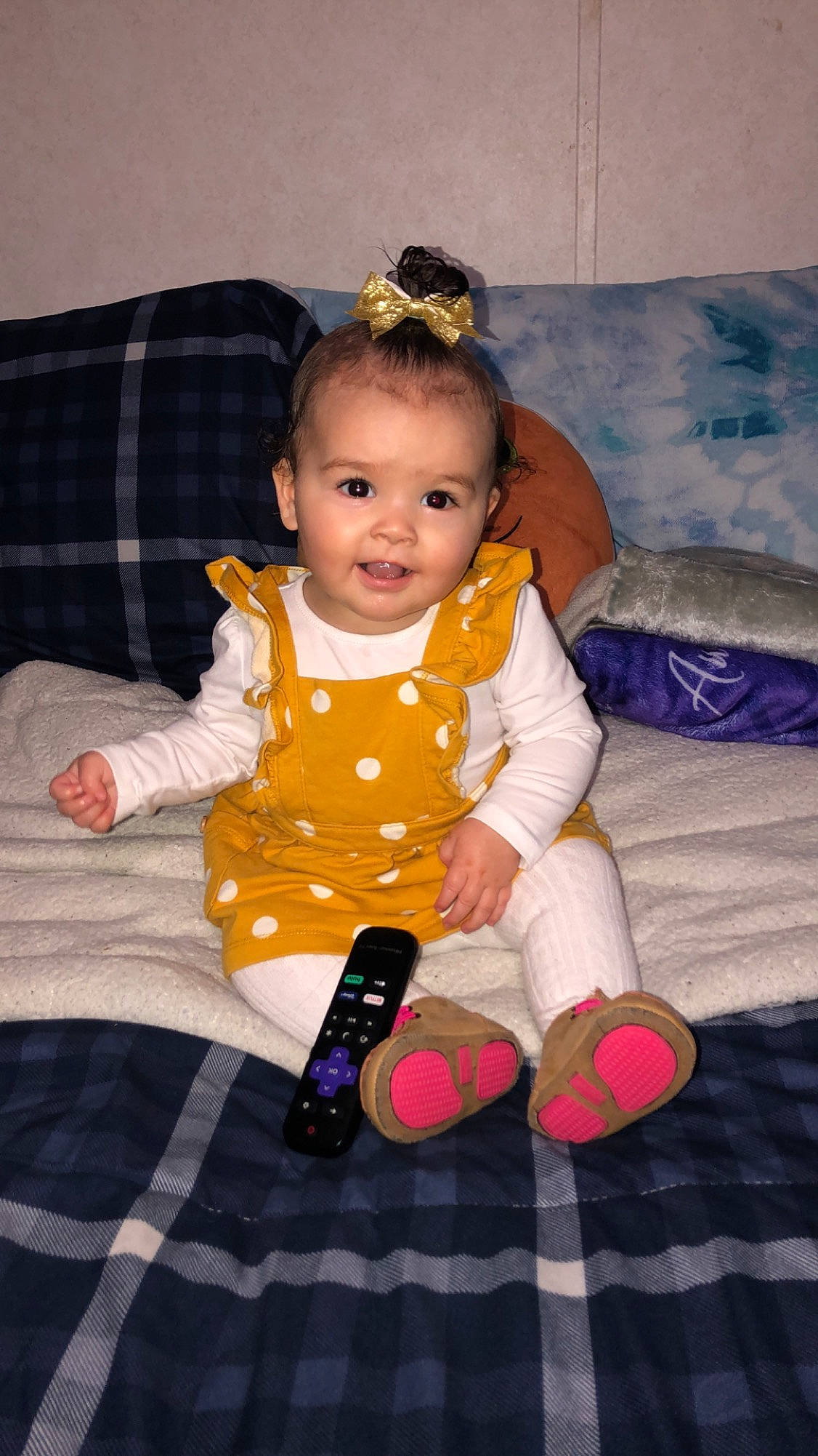 Audamae joined the competition — help win amazing prizes! baby, baby_toddler_clothing, child, comfort, face, flooring, fun, happy, head, mammal, orange, pattern, person, plaid, sitting, skin, sleeve, smile, sunglasses, tartan