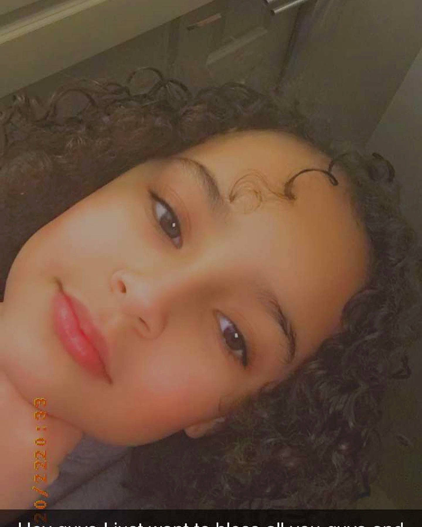 Kayda is registered to the contest to win money with this photo: black_hair, brown_hair, cheek, chest, ear, eye, eyelash, flash_photography, forehead, happy, iris, jaw, lip, long_hair, mouth, neck, nose, person, selfie, skin