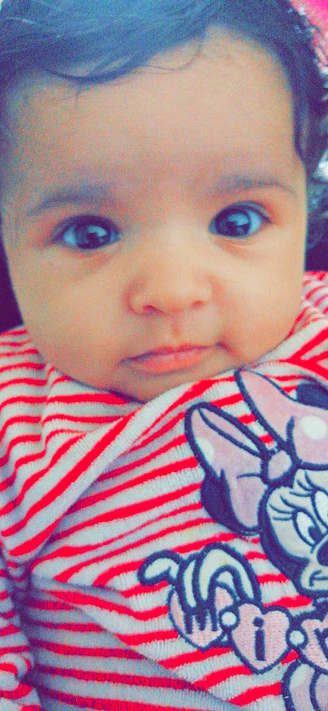 Islem participe au concours pour gagner de l'argent avec cette photo : baby, beauty, blue, cheek, child, chin, close_up, cool, eye, eyebrow, face, forehead, head, iris, lip, mouth, nose, organ, person, skin