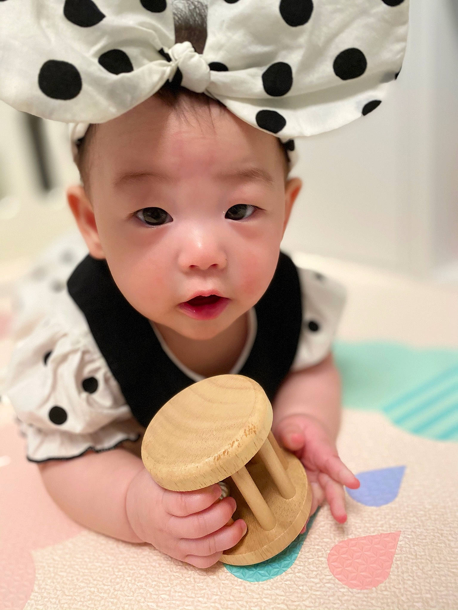 Carina is registered to the contest to win money with this photo: baby, child, food, headgear, person, toddler