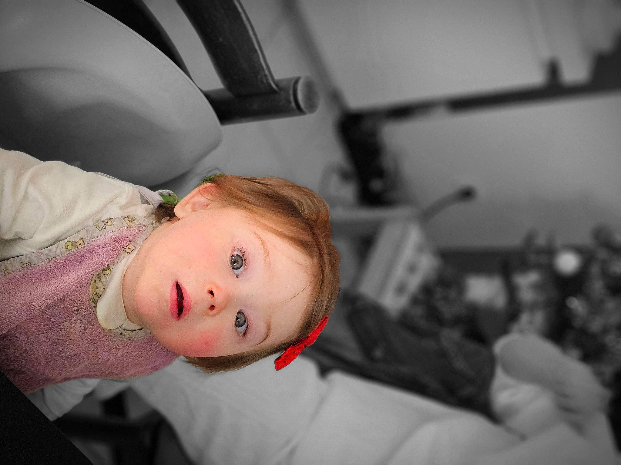 Elena participe au concours pour gagner de l'argent avec cette photo : baby, child, comfort, dress, event, eyelash, flash_photography, formal_wear, fun, gesture, happy, human_body, monochrome, monochrome_photography, person, portrait_photography, room, sitting, surprise, tie